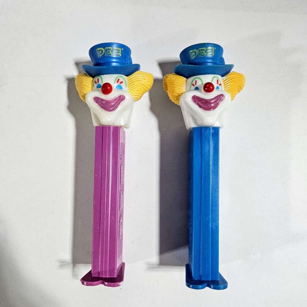 Lot of‎ 2 Pez Dispensers Clowns Different Color Dispensers